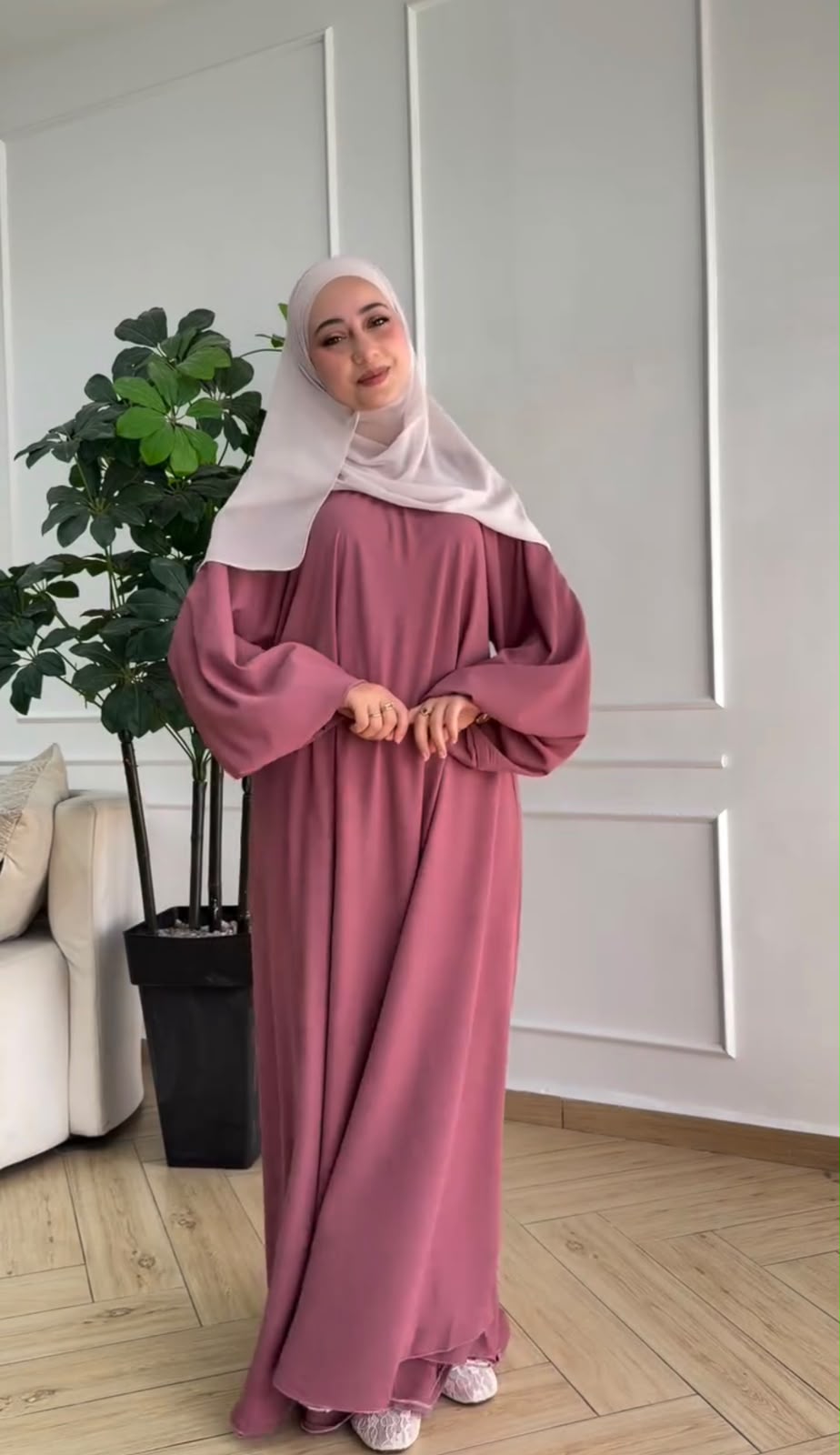 Bundle Of 4 Abaya With Scarf
