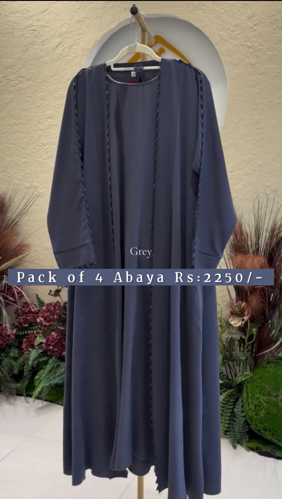Omal Pack Of 4 Abaya